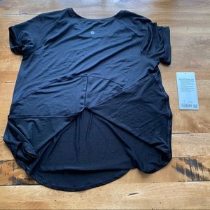 NWT *flaw [6] Lululemon Open Up Tie Back Tee